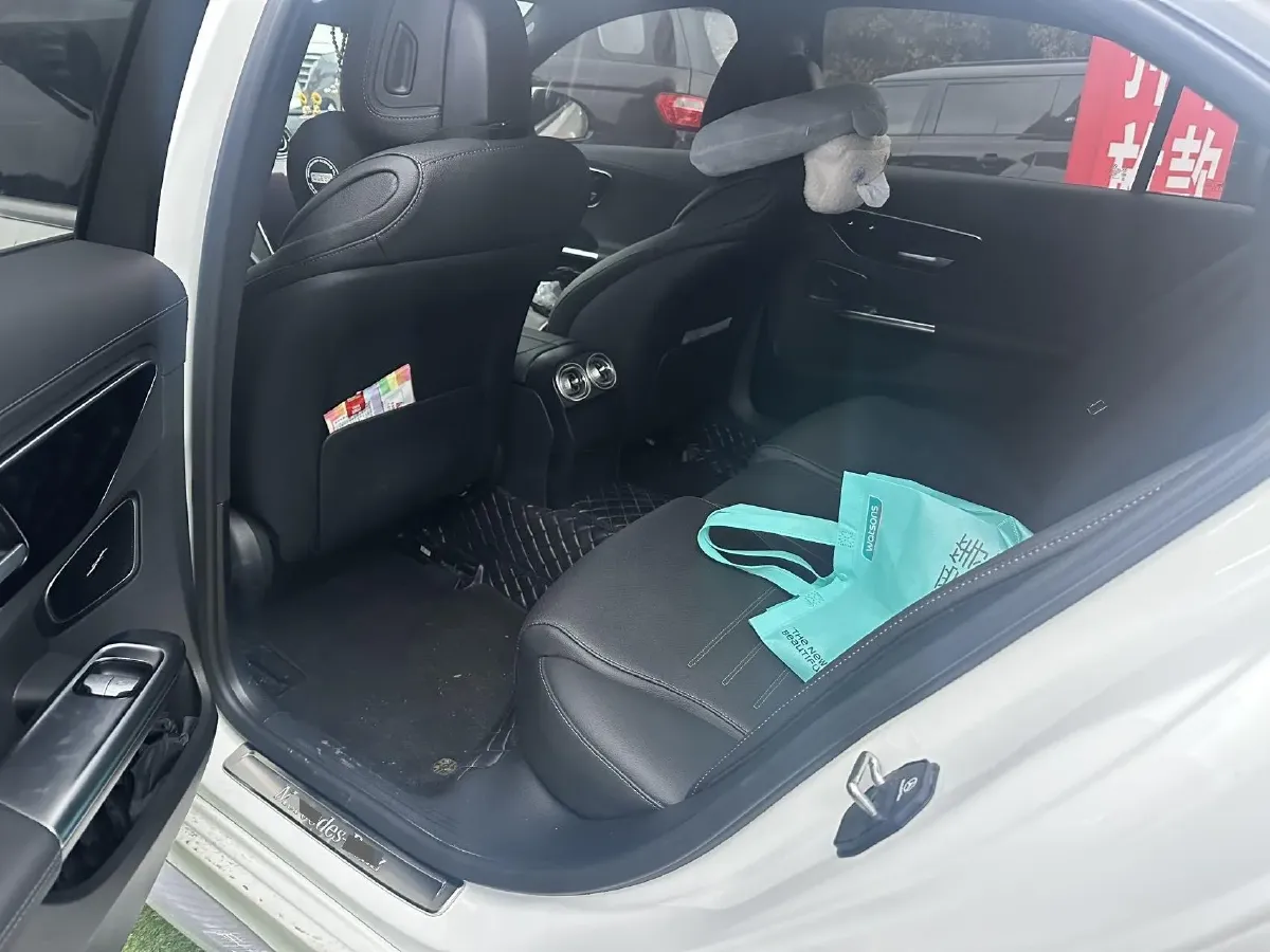 2023 Mercedes-Benz C Class 1.5T 204HP L4 9AT,autocango,china used car exporter,china ev exporter,chinese used car exporter,chinese used ev exporter