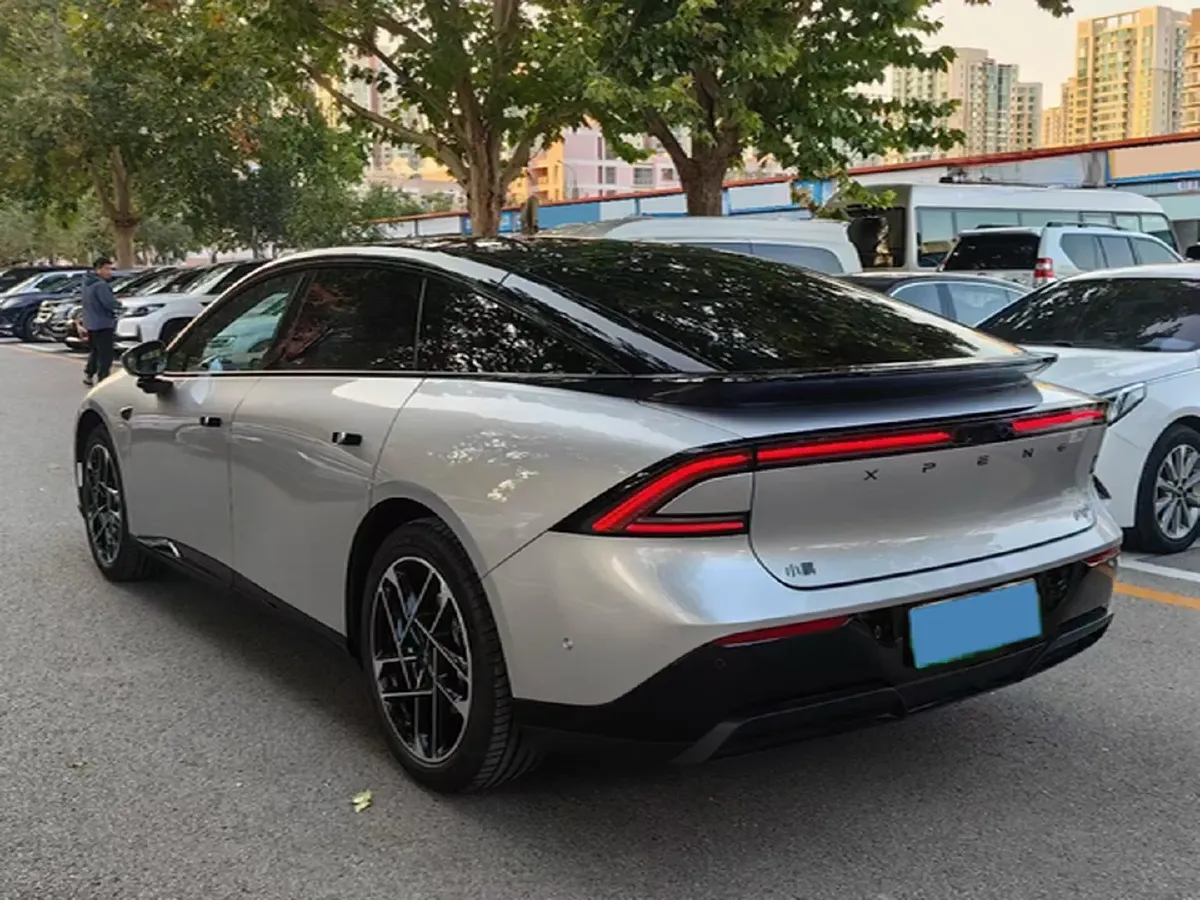 2024 Xpeng P7+ BEV 60.7KWH,autocango,china used car exporter,china ev exporter,chinese used car exporter,chinese used ev exporter