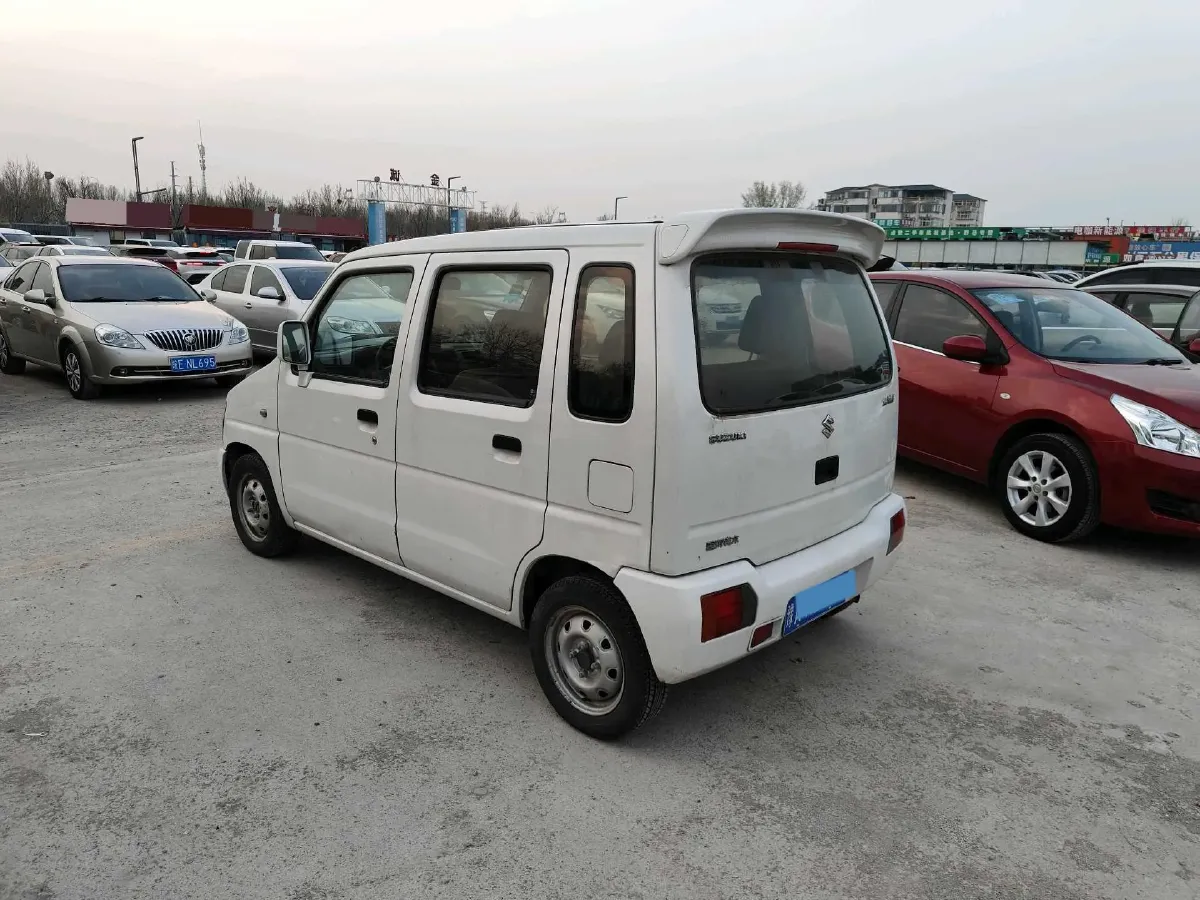 2015 ChangAn Kaicene XingKa 1.2L 98HP L4 5MT,autocango,china used car exporter,china ev exporter,chinese used car exporter,chinese used ev exporter