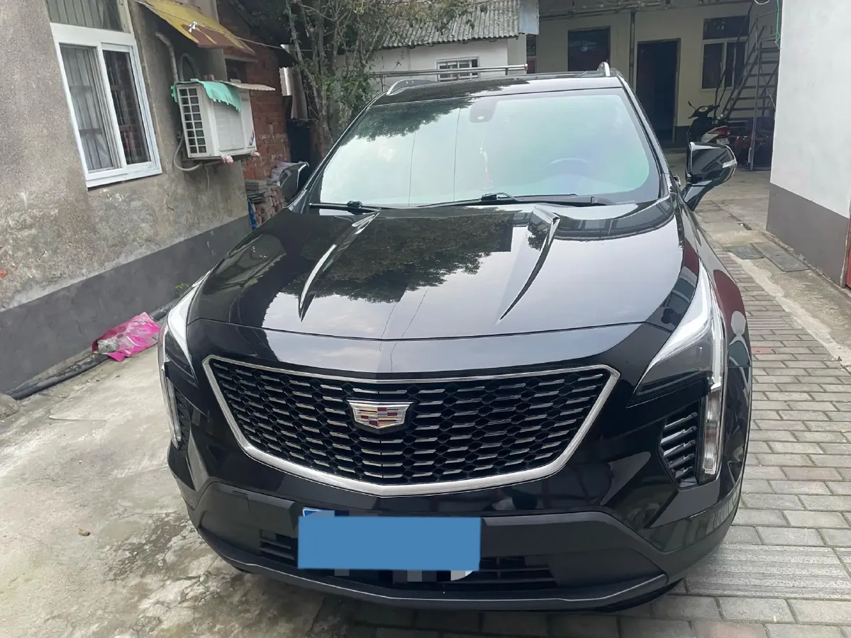 2021 Cadillac XT4 2.0T 237HP L4 9AT,autocango,china used car exporter,china ev exporter,chinese used car exporter,chinese used ev exporter