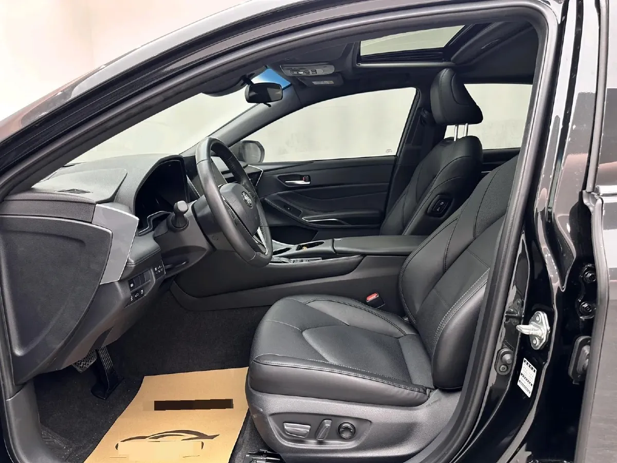 2023 Toyota Avalon 2.5L 178HP L4 E-CVT Hybrid,autocango,china used car exporter,china ev exporter,chinese used car exporter,chinese used ev exporter