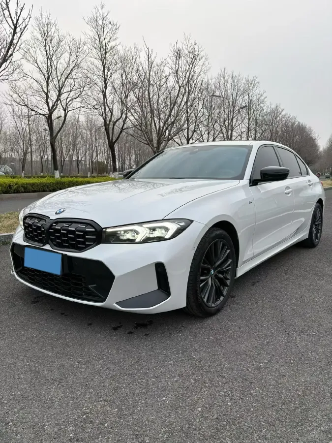 2024 BMW 3 Series 2.0T 184HP L4 8AT,autocango,china used car exporter,china ev exporter,chinese used car exporter,chinese used ev exporter