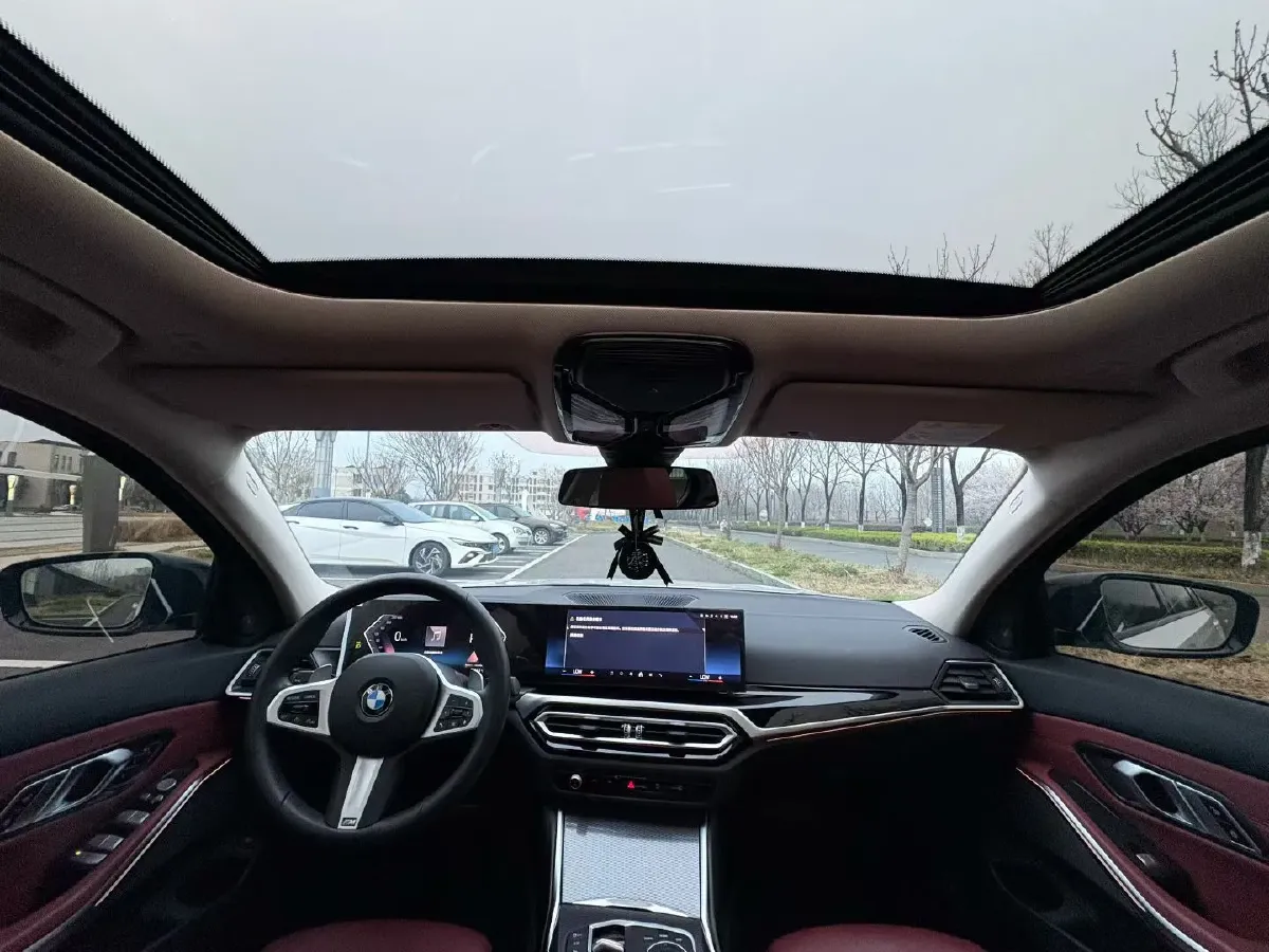 2024 BMW 3 Series 2.0T 184HP L4 8AT,autocango,china used car exporter,china ev exporter,chinese used car exporter,chinese used ev exporter