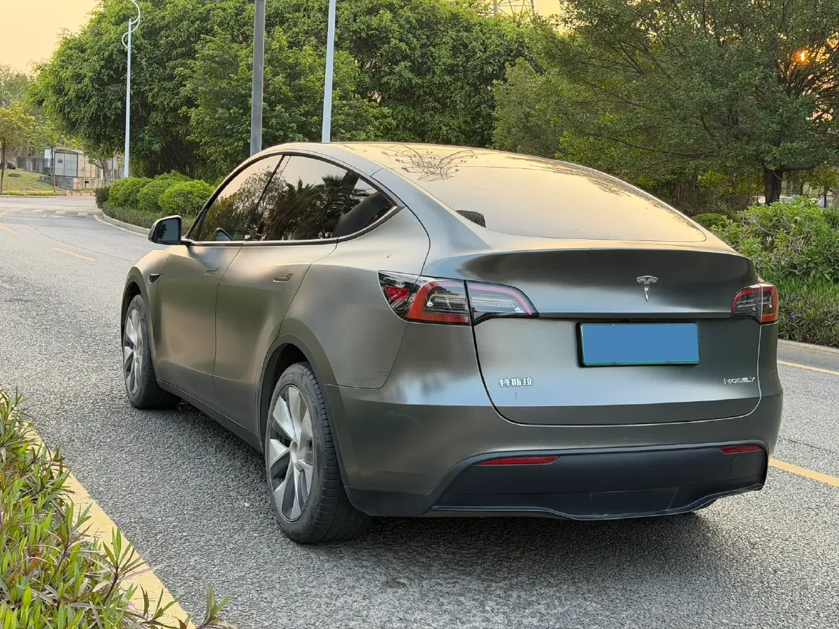 2022 Tesla Model Y BEV 60KWH,autocango,china used car exporter,china ev exporter,chinese used car exporter,chinese used ev exporter