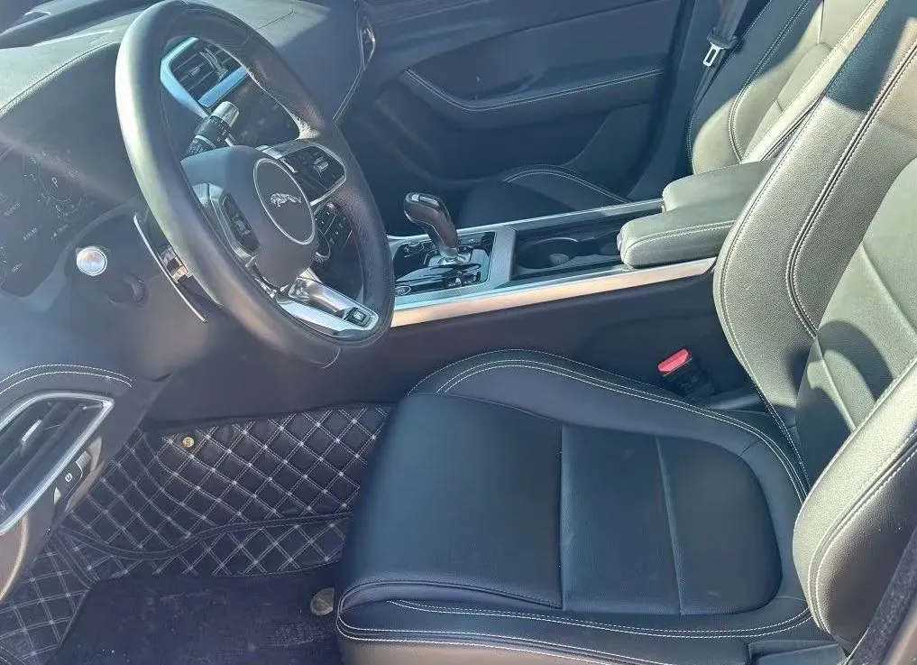 2022 Jaguar XEL 2.0T 250HP L4 8AT,autocango,china used car exporter,china ev exporter,chinese used car exporter,chinese used ev exporter