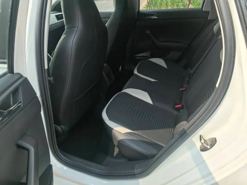 2021 Haval H6 1.5T 169HP L4 7DCT,autocango,china used car exporter,china ev exporter,chinese used car exporter,chinese used ev exporter