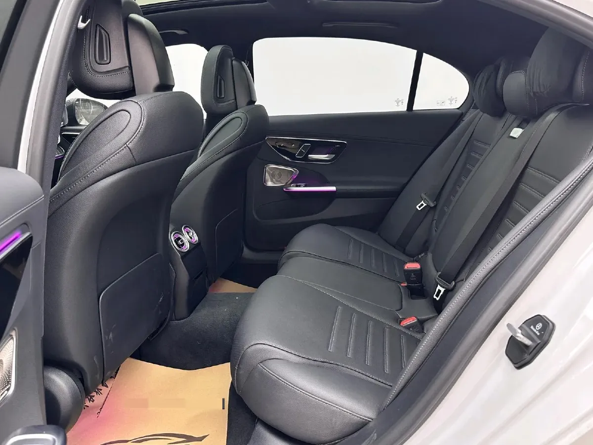 2023 Mercedes-Benz C Class 1.5T 204HP L4 9AT,autocango,china used car exporter,china ev exporter,chinese used car exporter,chinese used ev exporter