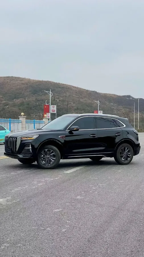 2023 HongQi HS5 2.0T 252HP L4 8AT,autocango,china used car exporter,china ev exporter,chinese used car exporter,chinese used ev exporter