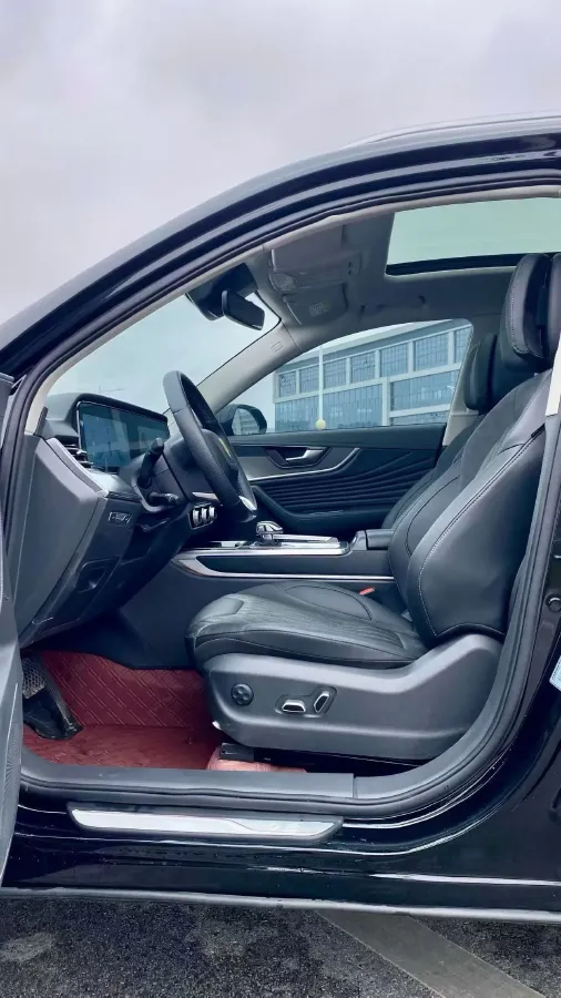 2023 HongQi HS5 2.0T 252HP L4 8AT,autocango,china used car exporter,china ev exporter,chinese used car exporter,chinese used ev exporter