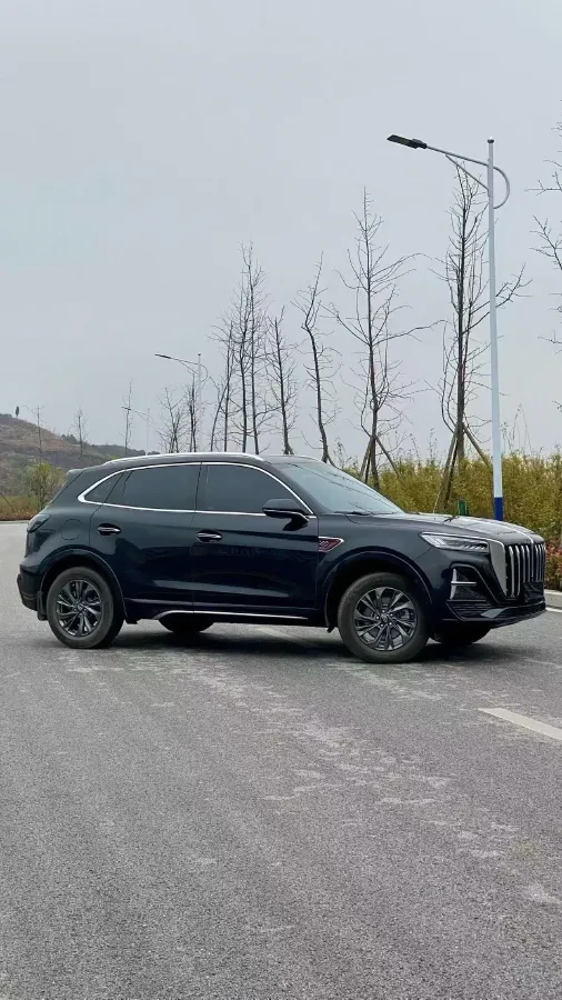 2023 HongQi HS5 2.0T 252HP L4 8AT,autocango,china used car exporter,china ev exporter,chinese used car exporter,chinese used ev exporter