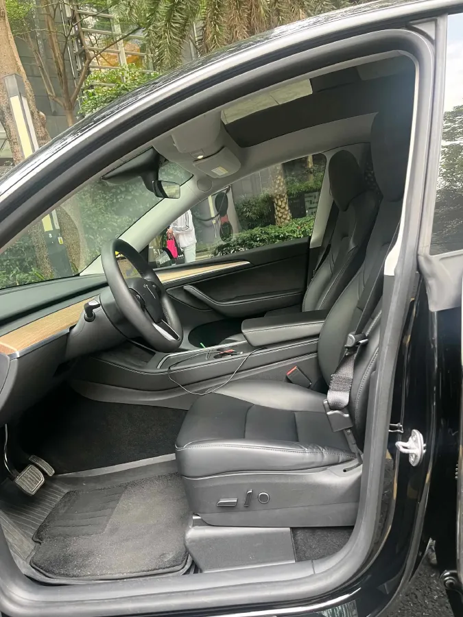 2021 Tesla Model Y BEV 60KWH,autocango,china used car exporter,china ev exporter,chinese used car exporter,chinese used ev exporter