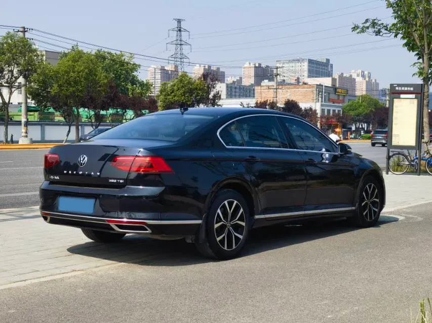 2020 Volkswagen Magotan 2.0T 186HP L4 7DCT,autocango,china used car exporter,china ev exporter,chinese used car exporter,chinese used ev exporter