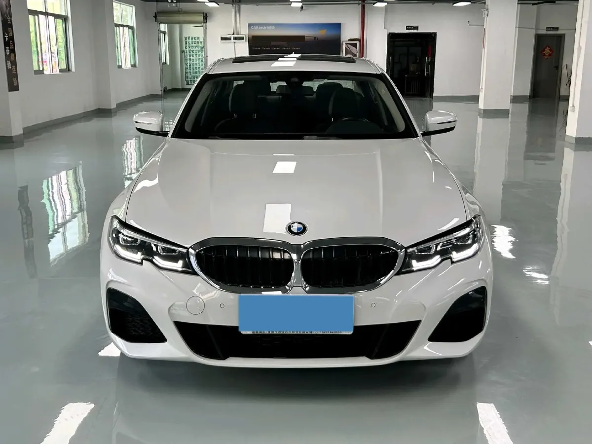 2022 BMW 3 Series 2.0T 184HP L4 8AT,autocango,china used car exporter,china ev exporter,chinese used car exporter,chinese used ev exporter