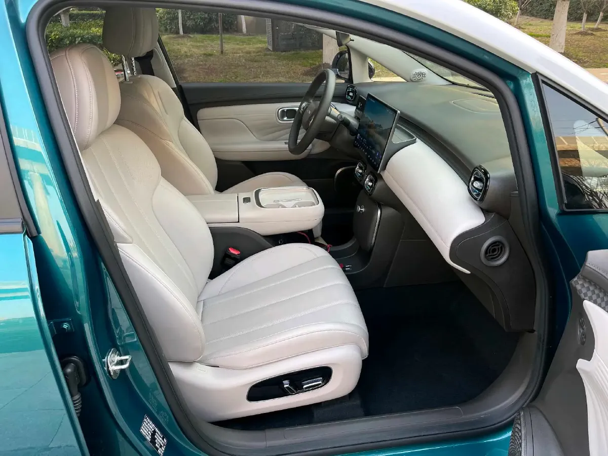 2025 Skyworth EV6 BEV,autocango,china used car exporter,china ev exporter,chinese used car exporter,chinese used ev exporter