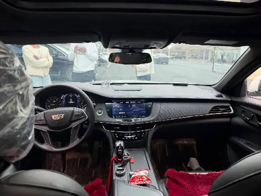 2022 Cadillac CT6 2.0T 237HP L4 10AT,autocango,china used car exporter,china ev exporter,chinese used car exporter,chinese used ev exporter