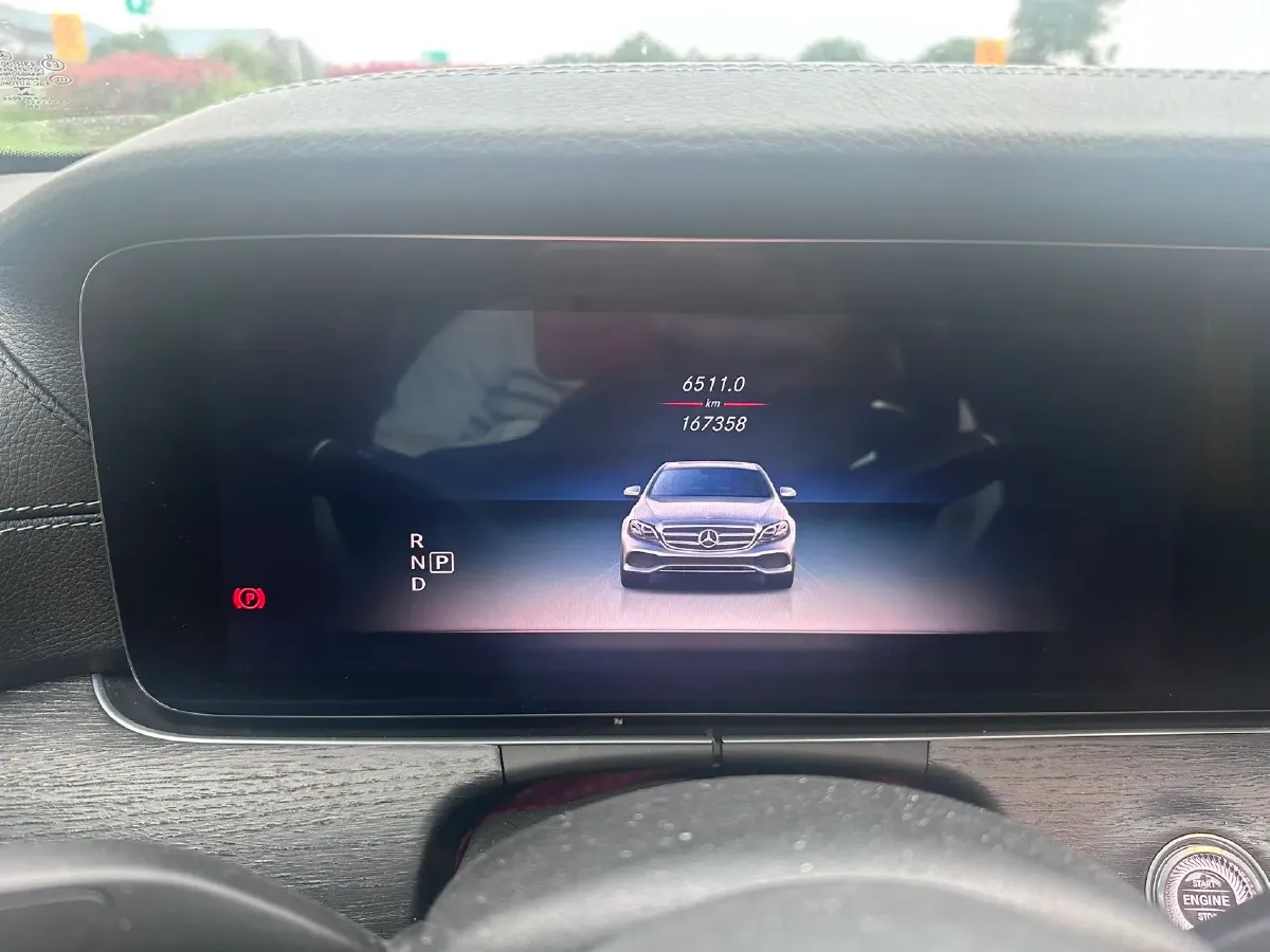 2020 Mercedes-Benz E Class 2.0T 258HP L4 9AT,autocango,china used car exporter,china ev exporter,chinese used car exporter,chinese used ev exporter