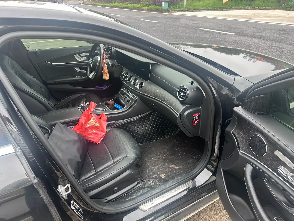 2020 Mercedes-Benz E Class 2.0T 258HP L4 9AT,autocango,china used car exporter,china ev exporter,chinese used car exporter,chinese used ev exporter