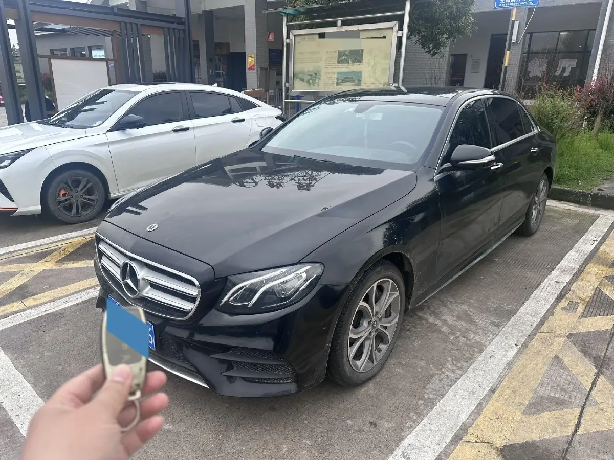 2020 Mercedes-Benz E Class 2.0T 258HP L4 9AT,autocango,china used car exporter,china ev exporter,chinese used car exporter,chinese used ev exporter