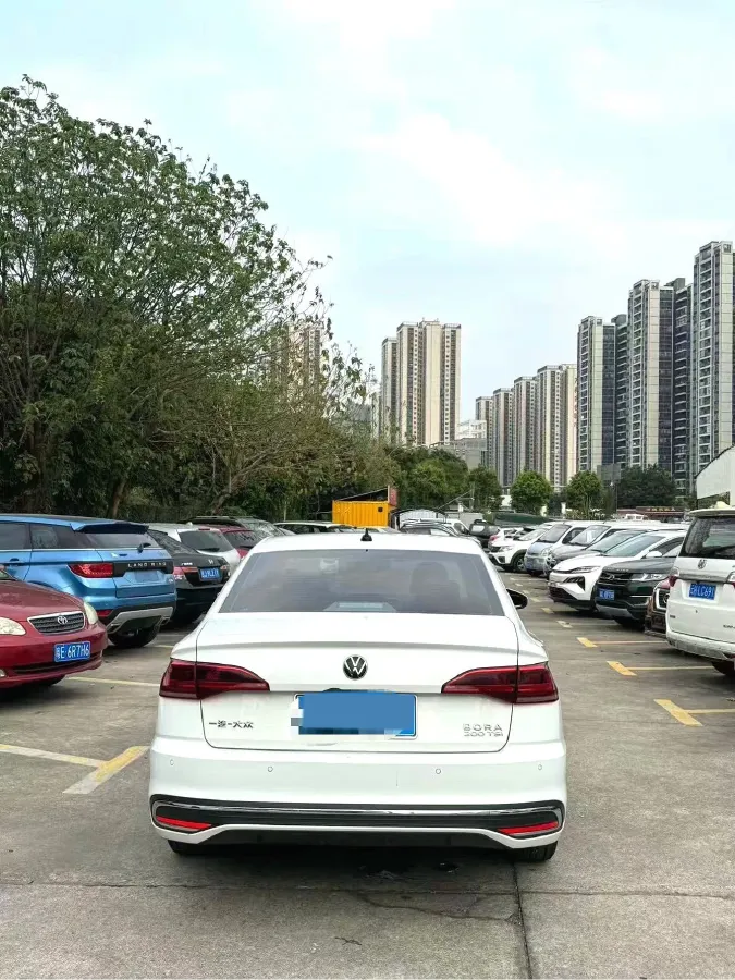 2025 Volkswagen Bora 1.2T 116HP L4 7DCT,autocango,china used car exporter,china ev exporter,chinese used car exporter,chinese used ev exporter