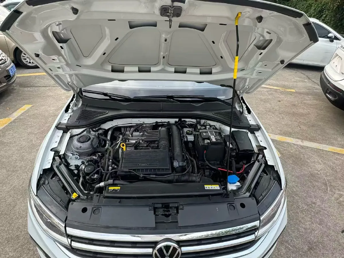 2025 Volkswagen Bora 1.2T 116HP L4 7DCT,autocango,china used car exporter,china ev exporter,chinese used car exporter,chinese used ev exporter