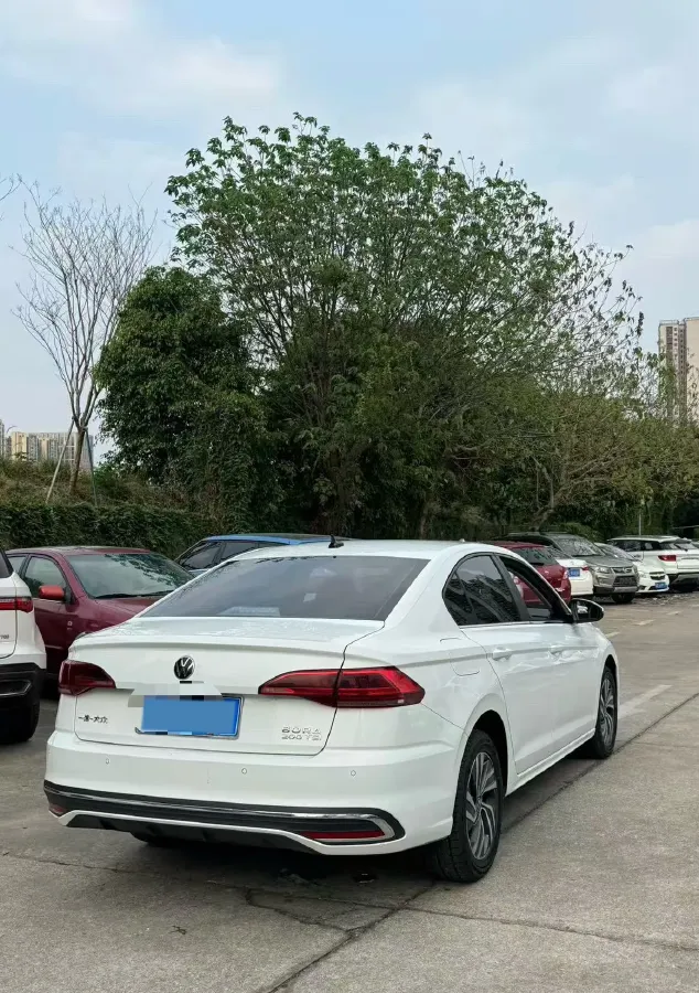 2025 Volkswagen Bora 1.2T 116HP L4 7DCT,autocango,china used car exporter,china ev exporter,chinese used car exporter,chinese used ev exporter