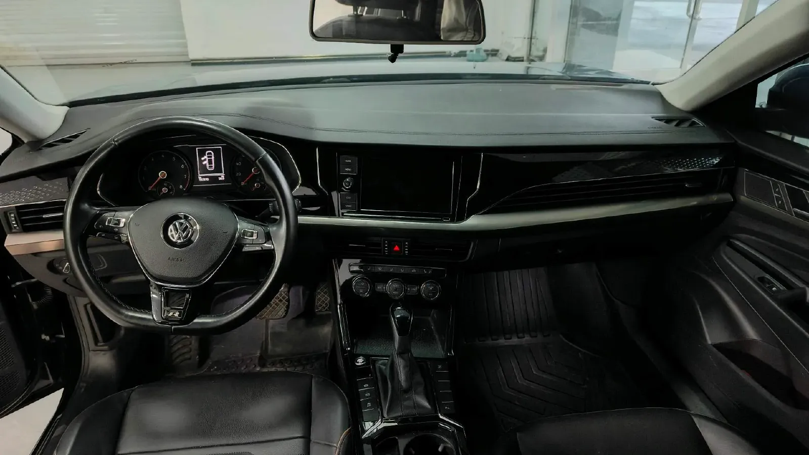 2019 Skoda Kodiak 2.0T 186HP L4 7DCT,autocango,china used car exporter,china ev exporter,chinese used car exporter,chinese used ev exporter