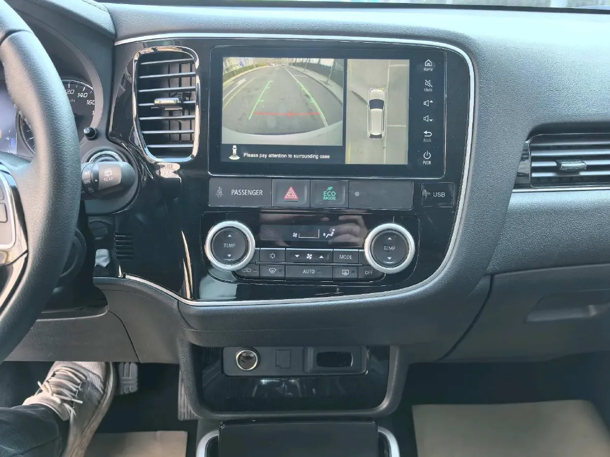 2021 Mitsubishi Outlander 2.0L 166HP L4 CVT,autocango,china used car exporter,china ev exporter,chinese used car exporter,chinese used ev exporter