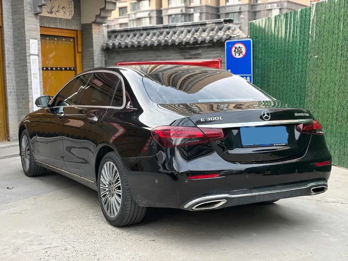 2021 Mercedes-Benz E Class 2.0T 258HP L4 9AT,autocango,china used car exporter,china ev exporter,chinese used car exporter,chinese used ev exporter