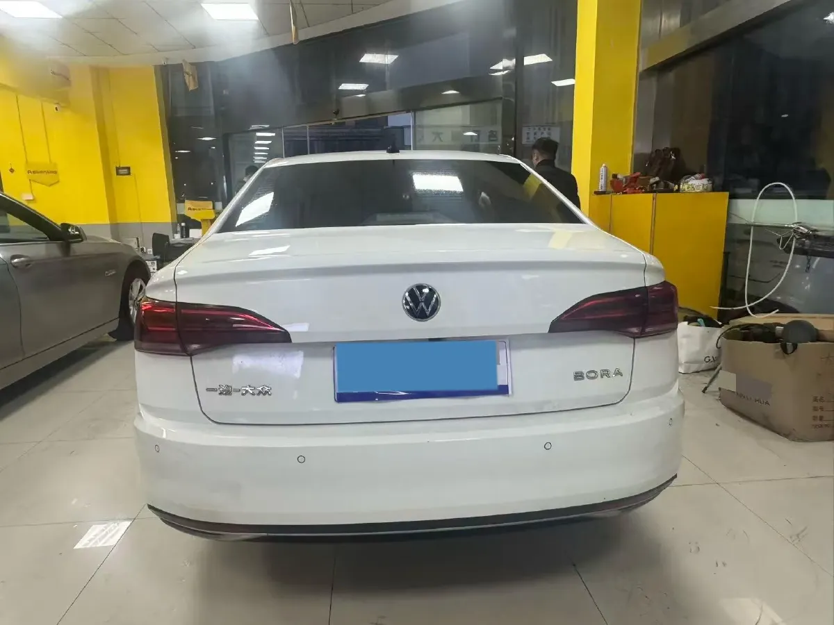 2021 Volkswagen Bora 1.5L 113HP L4 6AT,autocango,china used car exporter,china ev exporter,chinese used car exporter,chinese used ev exporter
