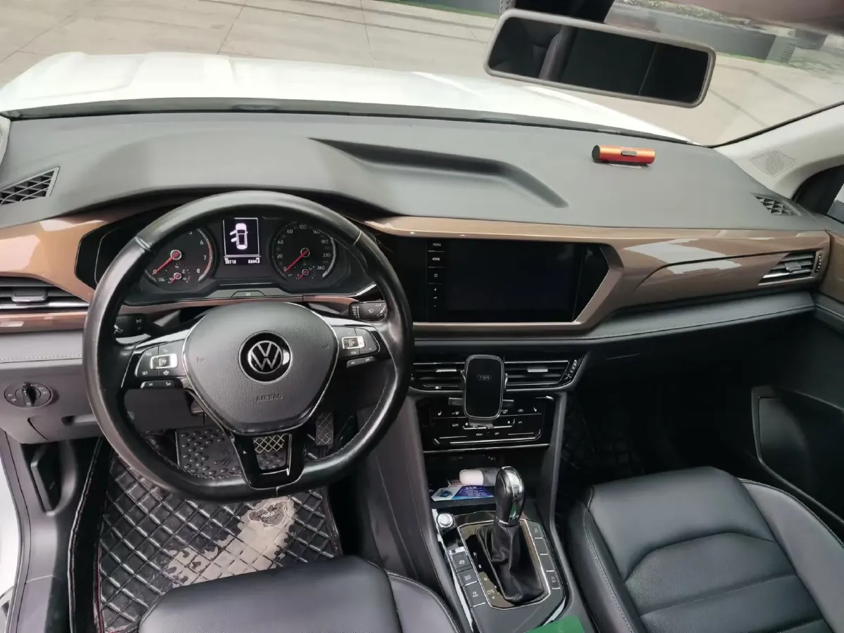 2021 Volkswagen Tharu 1.4T 150HP L4 7DCT,autocango,china used car exporter,china ev exporter,chinese used car exporter,chinese used ev exporter