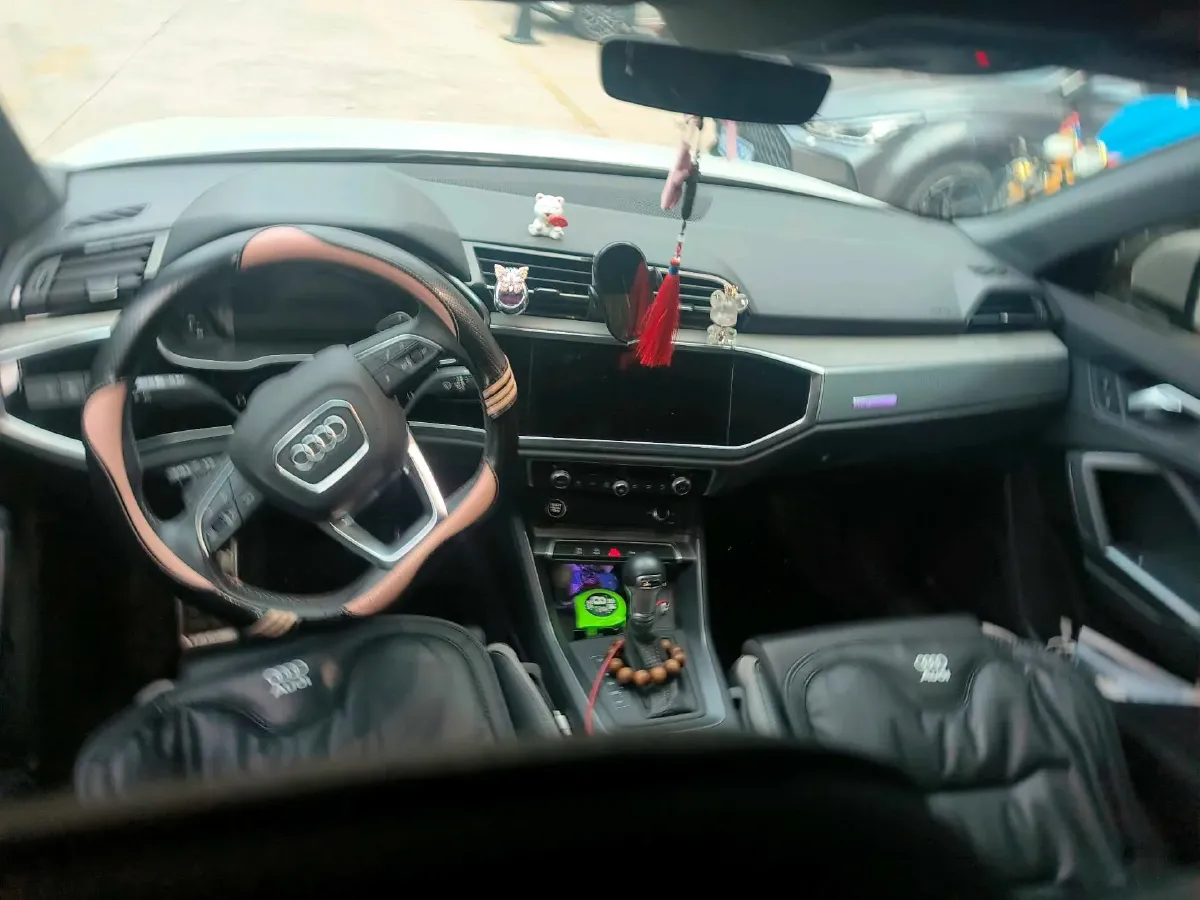 2023 Audi Q3 1.5T 160HP L4 7DCT,autocango,china used car exporter,china ev exporter,chinese used car exporter,chinese used ev exporter