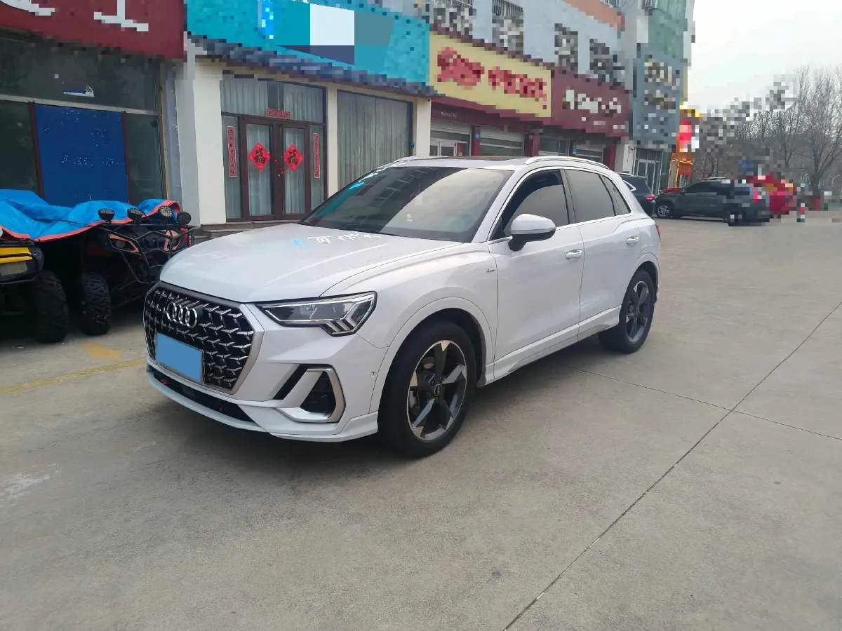 2023 Audi Q3 1.5T 160HP L4 7DCT,autocango,china used car exporter,china ev exporter,chinese used car exporter,chinese used ev exporter