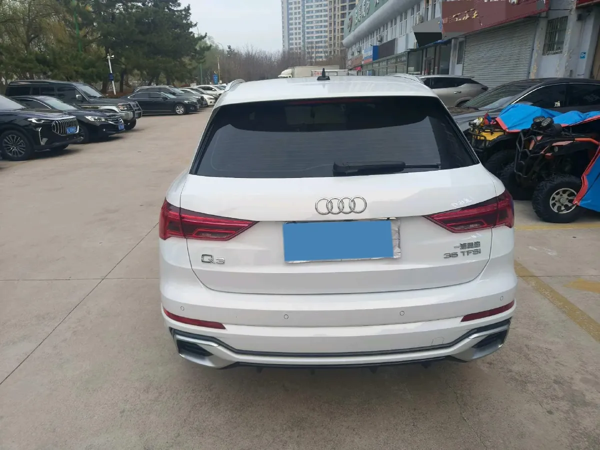 2023 Audi Q3 1.5T 160HP L4 7DCT,autocango,china used car exporter,china ev exporter,chinese used car exporter,chinese used ev exporter