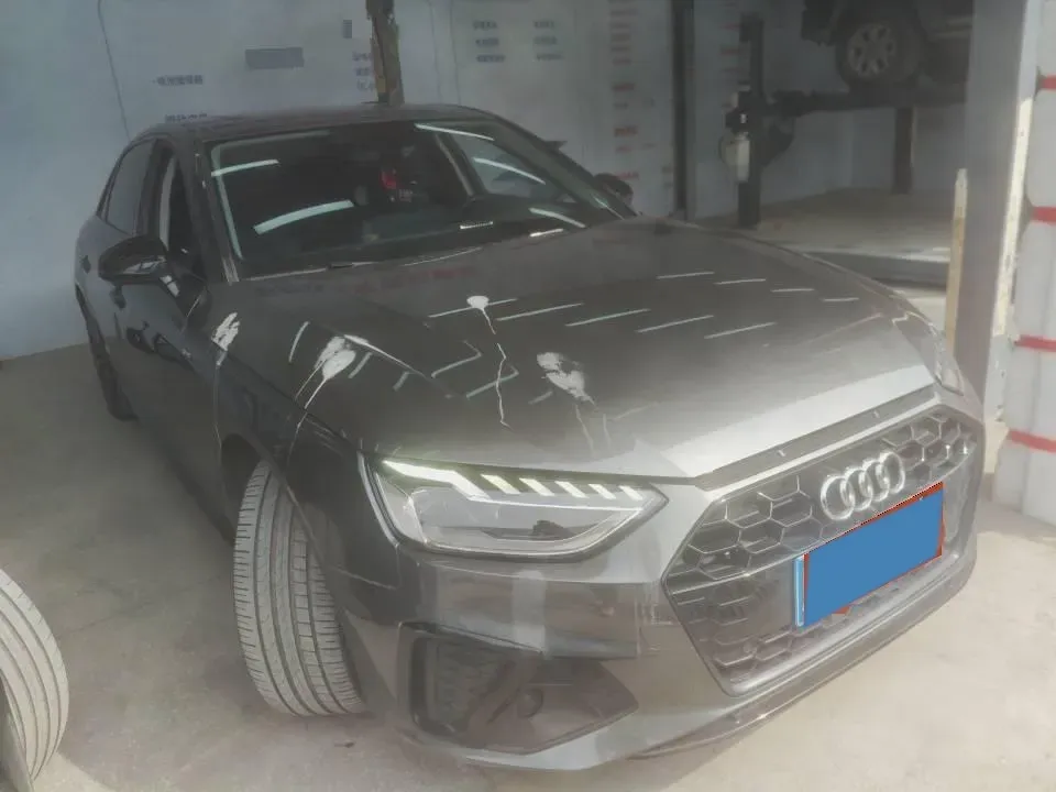 2022 Audi A4L 2.0T 190HP L4 7DCT,autocango,china used car exporter,china ev exporter,chinese used car exporter,chinese used ev exporter