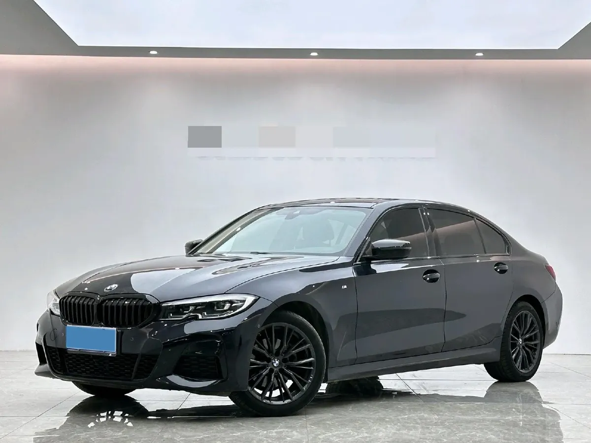 2022 BMW 3 Series 2.0T 184HP L4 8AT,autocango,china used car exporter,china ev exporter,chinese used car exporter,chinese used ev exporter