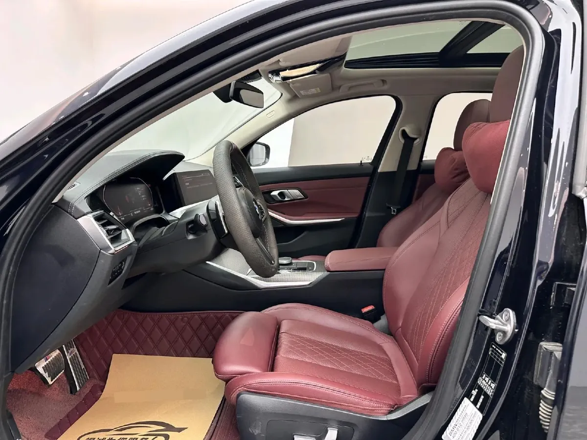 2022 BMW 3 Series 2.0T 184HP L4 8AT,autocango,china used car exporter,china ev exporter,chinese used car exporter,chinese used ev exporter