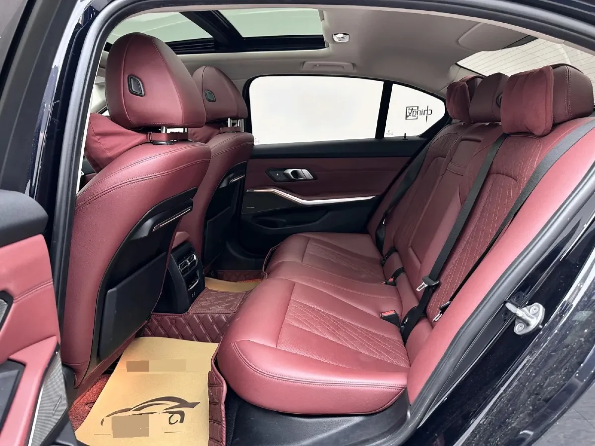 2022 BMW 3 Series 2.0T 184HP L4 8AT,autocango,china used car exporter,china ev exporter,chinese used car exporter,chinese used ev exporter