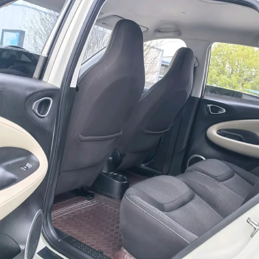 2023 WuLing BinGuo BEV 31.9KWH,autocango,china used car exporter,china ev exporter,chinese used car exporter,chinese used ev exporter