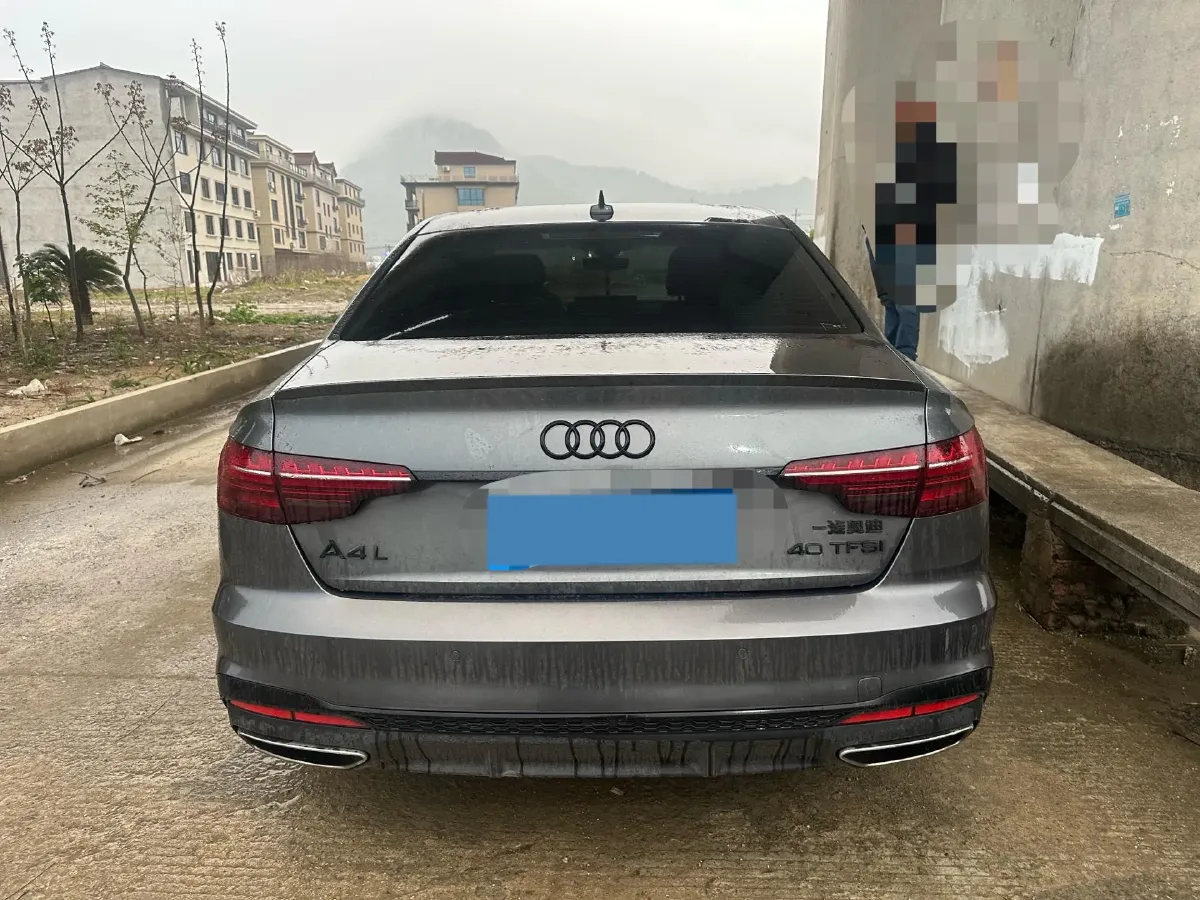 2024 Audi A4L 2.0T 190HP L4 7DCT,autocango,china used car exporter,china ev exporter,chinese used car exporter,chinese used ev exporter
