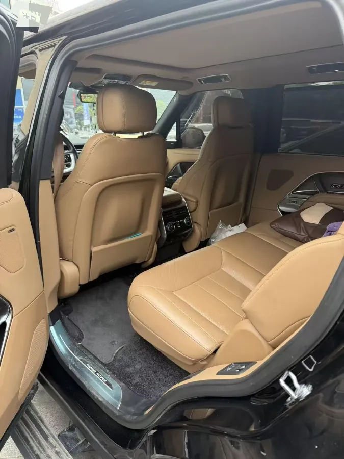 2025 Land Rover Range Rover 3.0T 400HP L6 8AT,autocango,china used car exporter,china ev exporter,chinese used car exporter,chinese used ev exporter