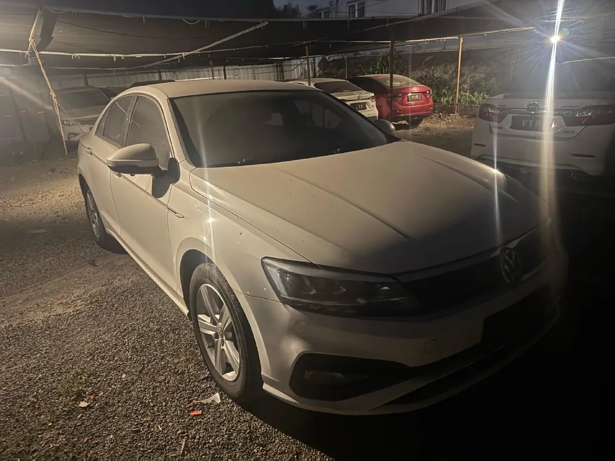 2019 Volkswagen T-Cross 1.4T 150HP L4 7DCT,autocango,china used car exporter,china ev exporter,chinese used car exporter,chinese used ev exporter