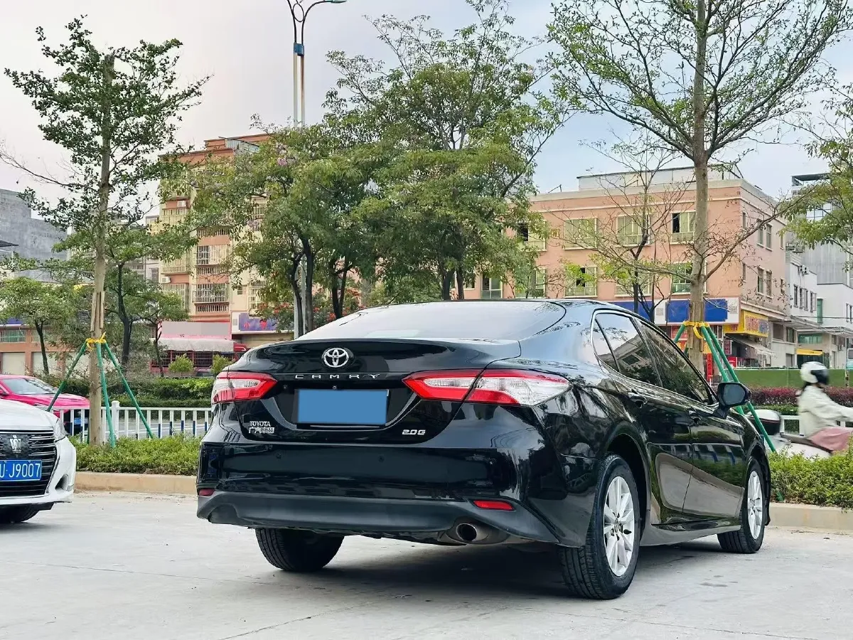 2018 Toyota Camry 2.0L 167HP L4 6AT,autocango,china used car exporter,china ev exporter,chinese used car exporter,chinese used ev exporter