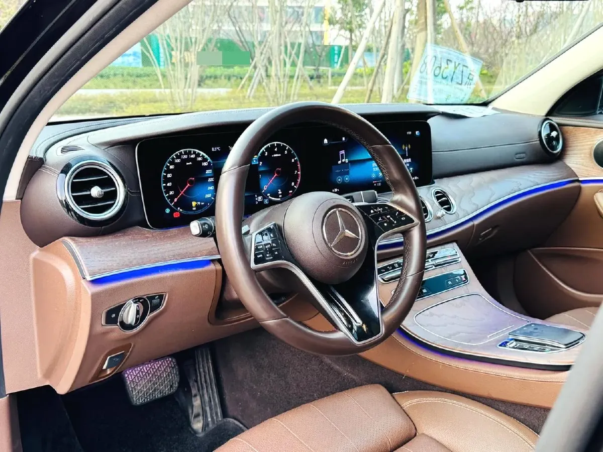 2023 Mercedes-Benz E Class 2.0T 197HP L4 9AT,autocango,china used car exporter,china ev exporter,chinese used car exporter,chinese used ev exporter