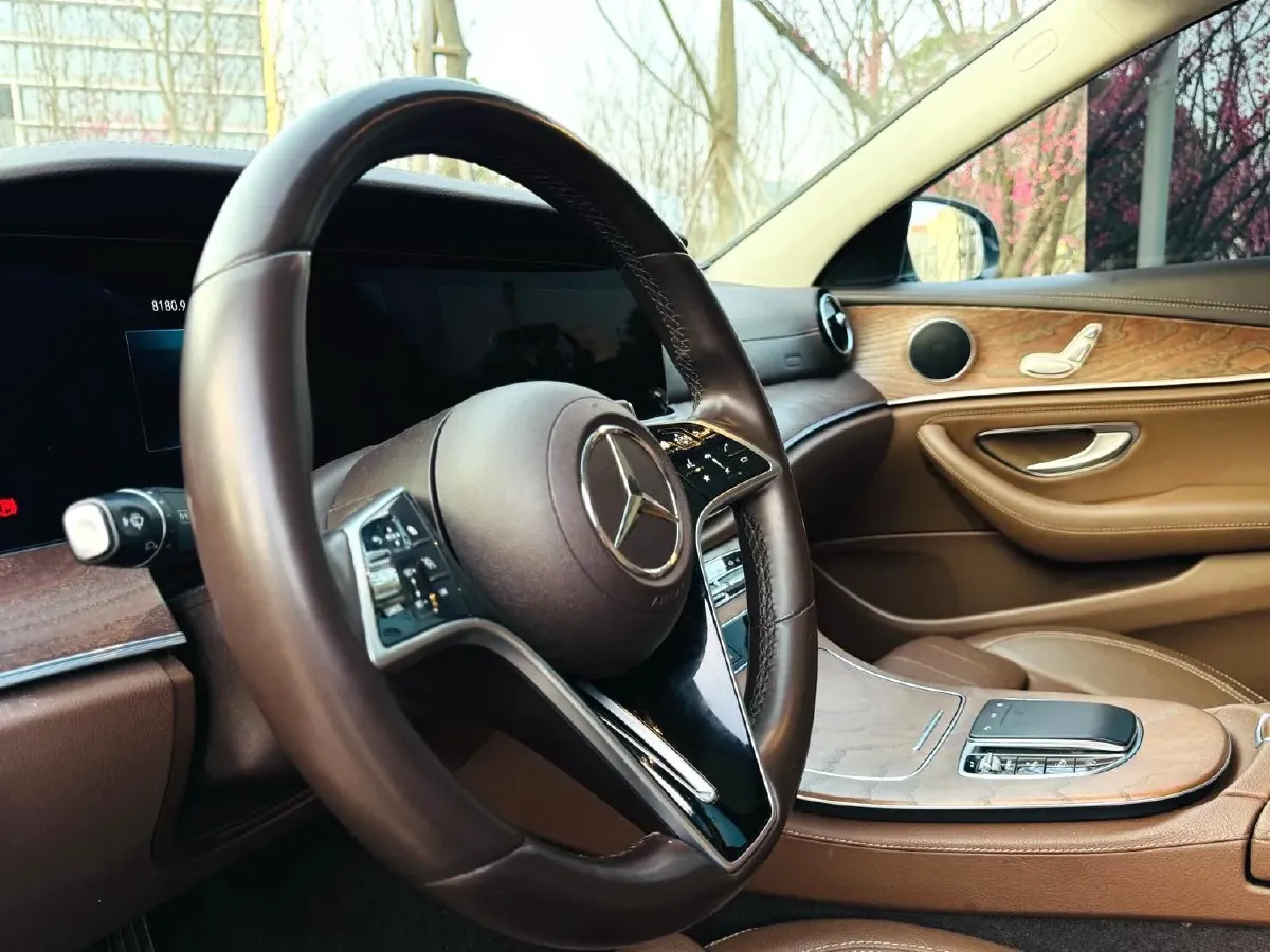 2023 Mercedes-Benz E Class 2.0T 197HP L4 9AT,autocango,china used car exporter,china ev exporter,chinese used car exporter,chinese used ev exporter