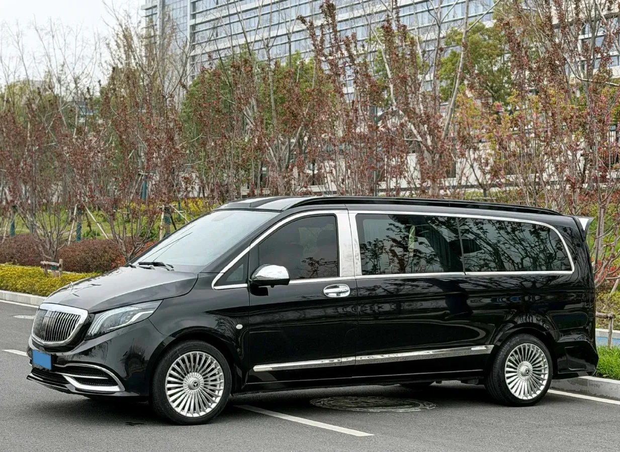 2023 Mercedes-Benz Vito 2.0T 211HP L4 9AT,autocango,china used car exporter,china ev exporter,chinese used car exporter,chinese used ev exporter