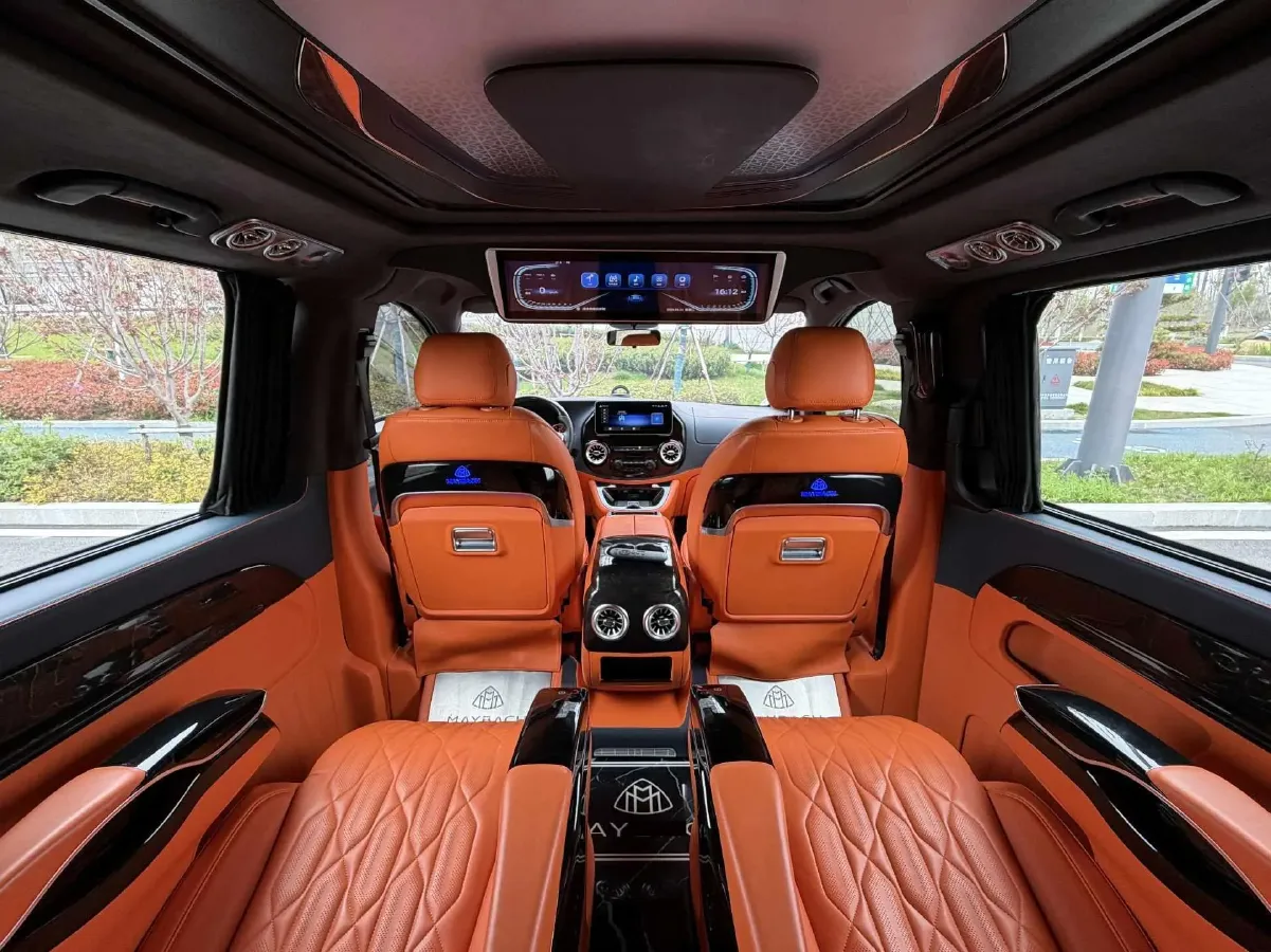 2023 Mercedes-Benz Vito 2.0T 211HP L4 9AT,autocango,china used car exporter,china ev exporter,chinese used car exporter,chinese used ev exporter