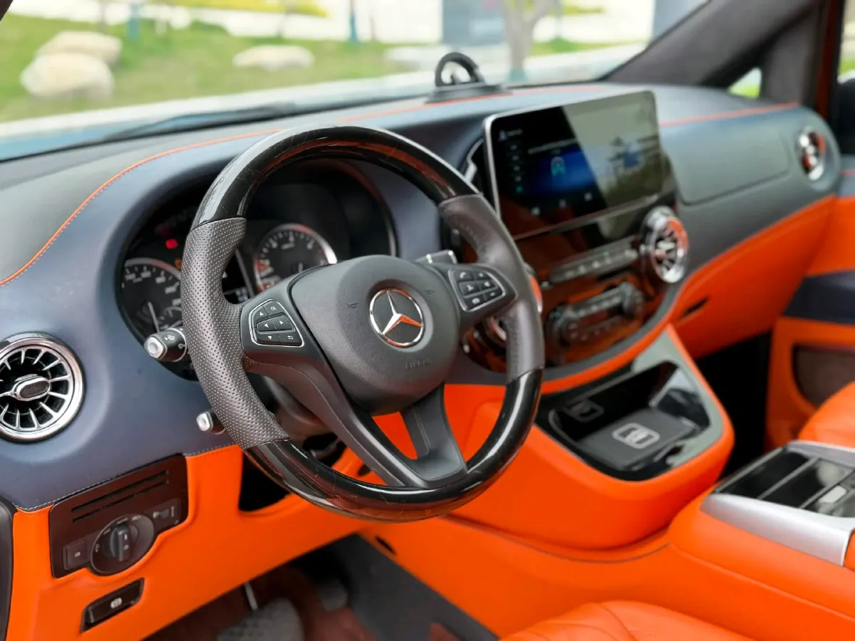 2023 Mercedes-Benz Vito 2.0T 211HP L4 9AT,autocango,china used car exporter,china ev exporter,chinese used car exporter,chinese used ev exporter