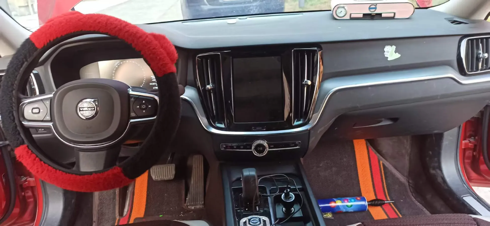 2022 Volvo S60 2.0T 197HP L4 8AT,autocango,china used car exporter,china ev exporter,chinese used car exporter,chinese used ev exporter