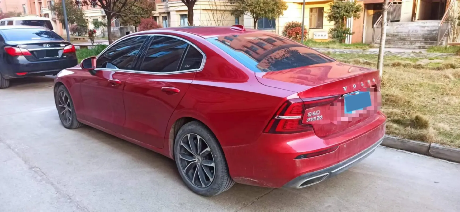 2022 Volvo S60 2.0T 197HP L4 8AT,autocango,china used car exporter,china ev exporter,chinese used car exporter,chinese used ev exporter