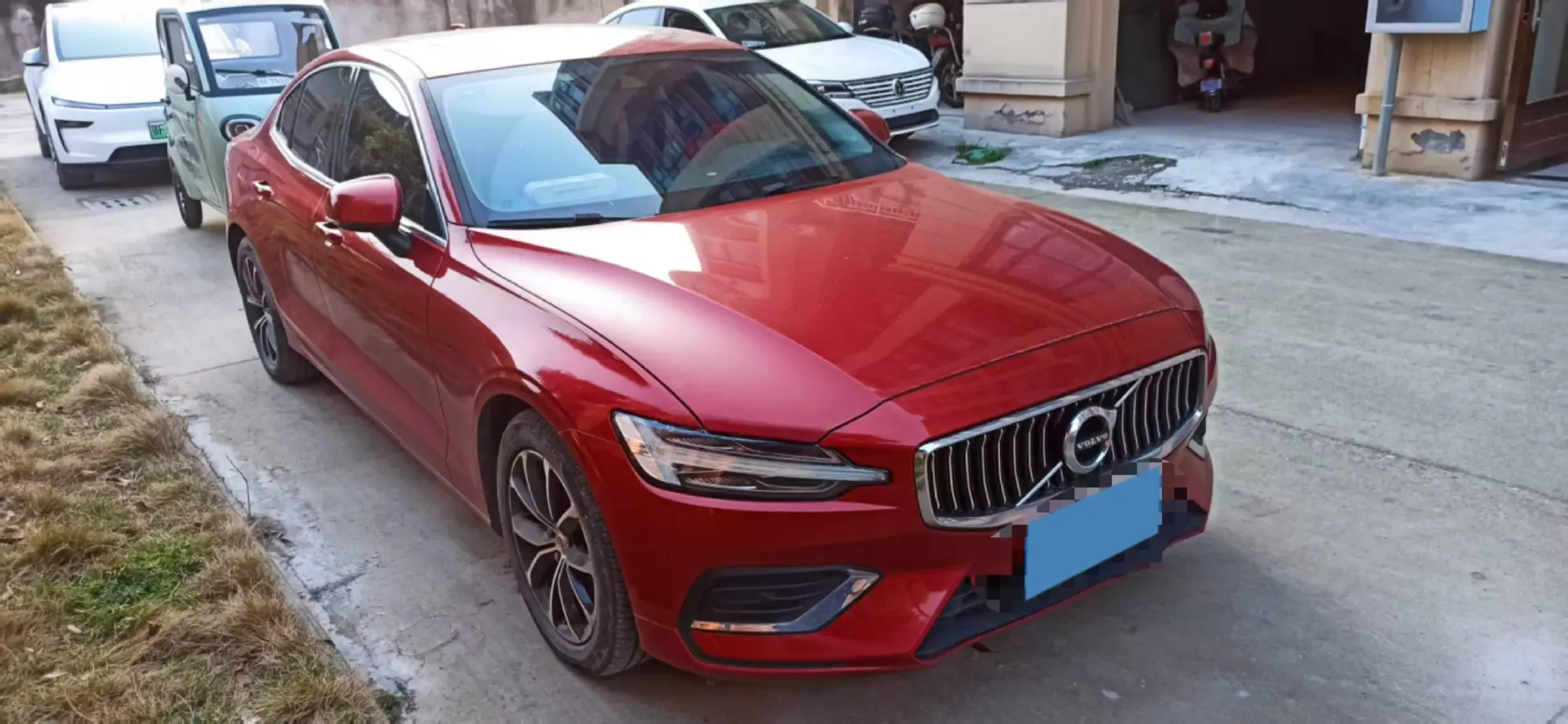 2022 Volvo S60 2.0T 197HP L4 8AT,autocango,china used car exporter,china ev exporter,chinese used car exporter,chinese used ev exporter
